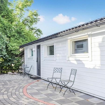 Gorgeous Home In Borgholm With Wifi ภายนอก รูปภาพ