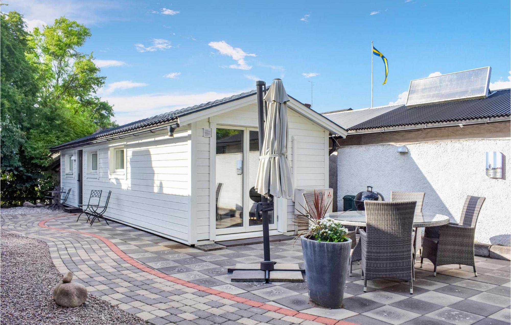 Gorgeous Home In Borgholm With Wifi ภายนอก รูปภาพ